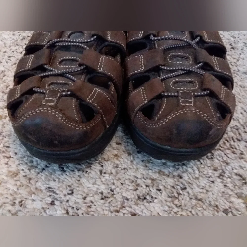 Skechers Shape-ups 8.5 - Picture 3 of 7